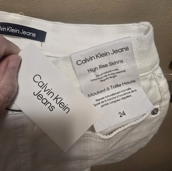 Calvin Klein White Pants - Picture 3 of 4